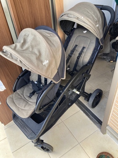 二人乗りベビーカー