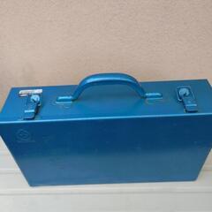 リングスター　T-400 ブルー　工具箱
40cm ×23cm 深さ10cm
の画像