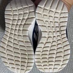 【13cm】adidasスニーカー MARVELの画像