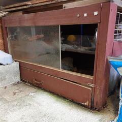 飼育ゲージ