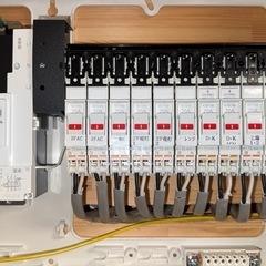 1万円ポッキリ‼️エアコン取替など簡単な電気工事 - 丸亀市