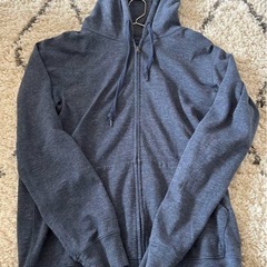 ユニクロUNIQLO ライトウェットフルジップパーカーブルーグレー