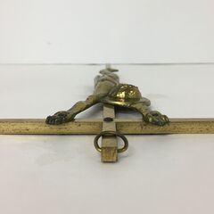 JME035K) ★大特価★ヨーロッパ雑貨 十字架張付 アンティーク小物/飾り 重量182ｇ（土台込み）/材質銅 中古品 の画像
