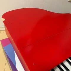 KAWAI グランドピアノ　レッドの画像