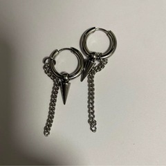 スパイク付きフープピアス(両耳用)