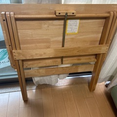 折りたたみ式机の画像