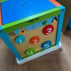 子供　知育玩具　デラックス　アクティビティ　ボックスの画像