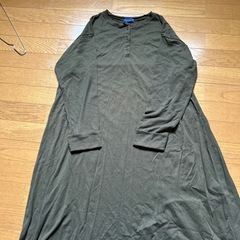 ブラウンワンピース