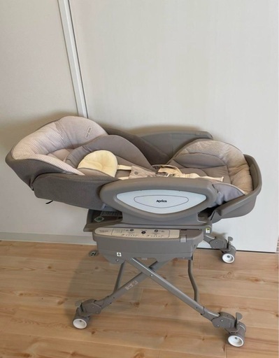 【お譲り先決まりました】アップリカ　ハイローチェア