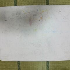 IKEA MAMMUT子供机•椅子セット（ピンク）無料でお譲りします