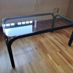 美品！ガラステーブル