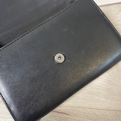 受験バッグ、真っ黒でフォーマルバッグの画像