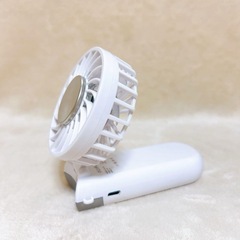 【未使用】携帯扇風機 ハンディファン 冷却プレート 即冷却 日焼けケア 5000mAhの画像