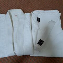 ✨️美品✨️学用品　柔道着　サイズ３