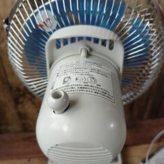 コイズミ　ミニレトロ扇風機の画像
