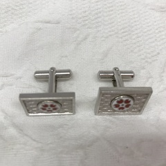 ☆ドリーム２号館☆⭐ジモティー割引⭐昭和レトロ EXPO`70 カフス・タイピンセットの画像