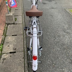 🚴未使用🚴21TECHNOLOGY 26インチ電動アシスト自転車 ASX2462544 ホワイト No.1877の画像