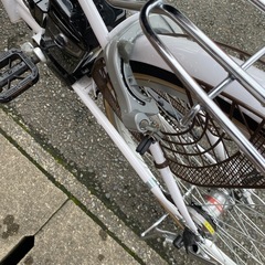 🚴未使用🚴21TECHNOLOGY 26インチ電動アシスト自転車 ASX2462544 ホワイト No.1877の画像