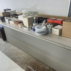 ※出品許可待ち　オフィス用デスク大型　平日に取りに来ていただける...