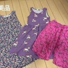 女の子洋服130の画像