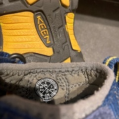 KEENサンダル15cmの画像