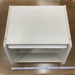 収納ボックスの画像