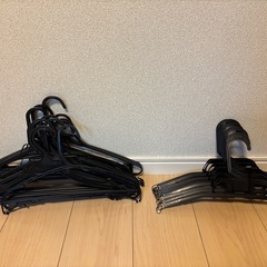 【無料／可児市】ハンガーまとめて21本セット／Yシャツ用・通常タ...