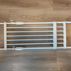 つっぱり棚、つっぱり棒