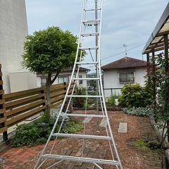 三脚脚立　　ハセガワ
GSU360a 中古