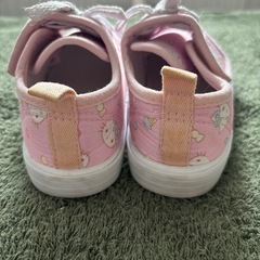 子供靴 14センチ　ハローキティの画像