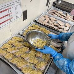 「調理スタッフ／未経験OK」安定のコープグループで働く！／お弁当・給食調理スタッフ／深夜手当あり／家族手当あり／車通勤OK＿コープフーズ株式会社札幌工場の画像