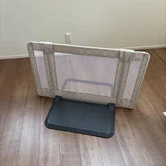 ベビーゲート