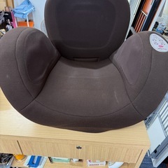 ◎マッサージチェア ブラウン 動作確認済 コンパクト 若干の使用感はありますがしっかりしています！
