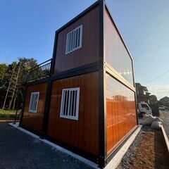製品保証アリで長くお使い頂けます コスパ最強 ２階建３連結 現地組立式プレハブハウス 新品オーダー品 実物確認可能 全国OKの画像