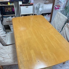ダイニングテーブルセット(4人掛け)