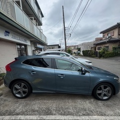 ボルボV40  T4 SE ナビ　ETC バックカメラ　オートローン可能の画像
