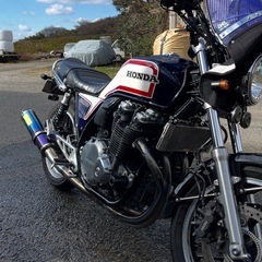 人生にスポーツカーという選択を‼️スポーツカー で山流そうぜ。退...