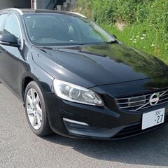 v60 T4　本革の画像