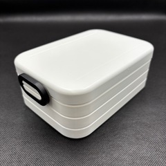 ①mepal メパル ランチボックス 900ml　仕切りあり