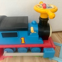 トーマス電動乗り物の画像