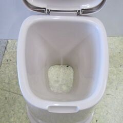 🏠入荷！新品未使用 TONBO 洋式便座据置型 07428工事不要で和式トイレが簡単に洋式になります！の画像