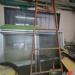 脚立   ガレッジセール早い者勝ち 取り置き不可 売り切れゴメン
