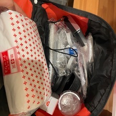 緊急時に使う救急バッグ、必要な用品一式揃ってるの画像