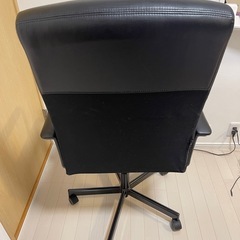 オフィスチェアの画像