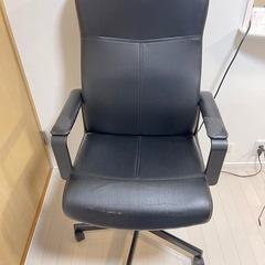 オフィスチェアの画像