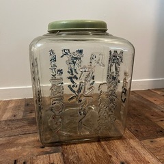 昔の駄菓子屋にあった瓶 カルケット ビスケット ゆらゆらの画像