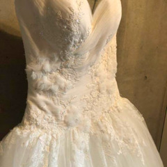 プロノビアスのウエディングドレス格安でお売りしますの画像