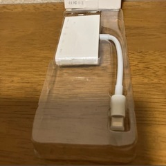 Apple iPhone　Lightning−VGAアダプタの画像