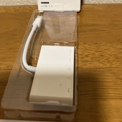 Apple iPhone　Lightning−VGAアダプタの画像