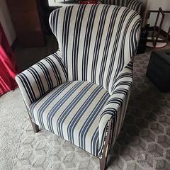 1人掛けソファーの画像